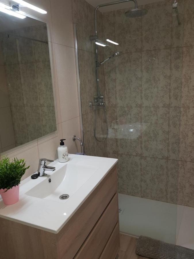 Apartamento Apolo Салоу Екстер'єр фото
