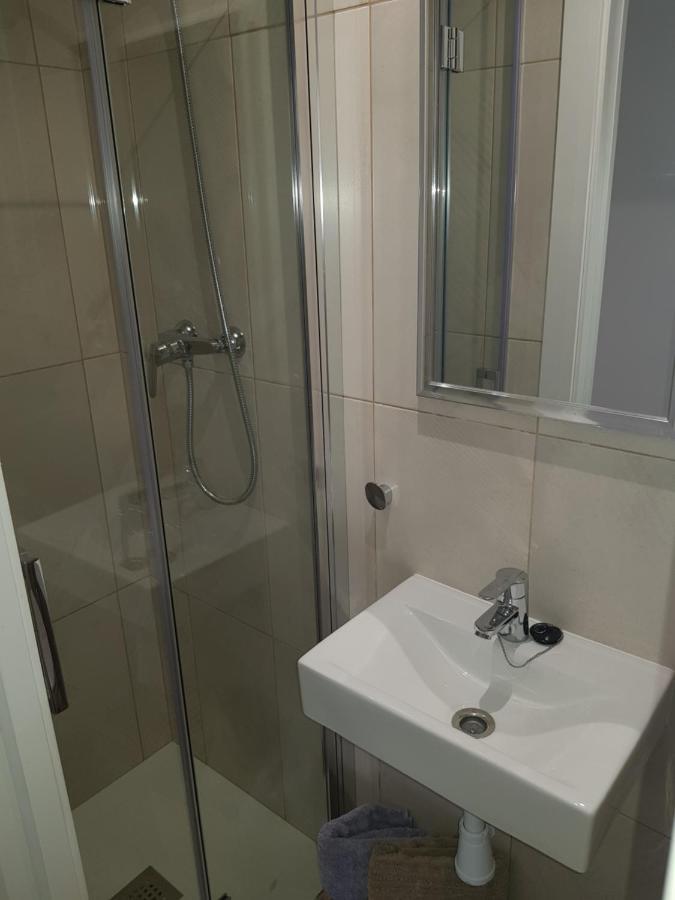 Apartamento Apolo Салоу Екстер'єр фото